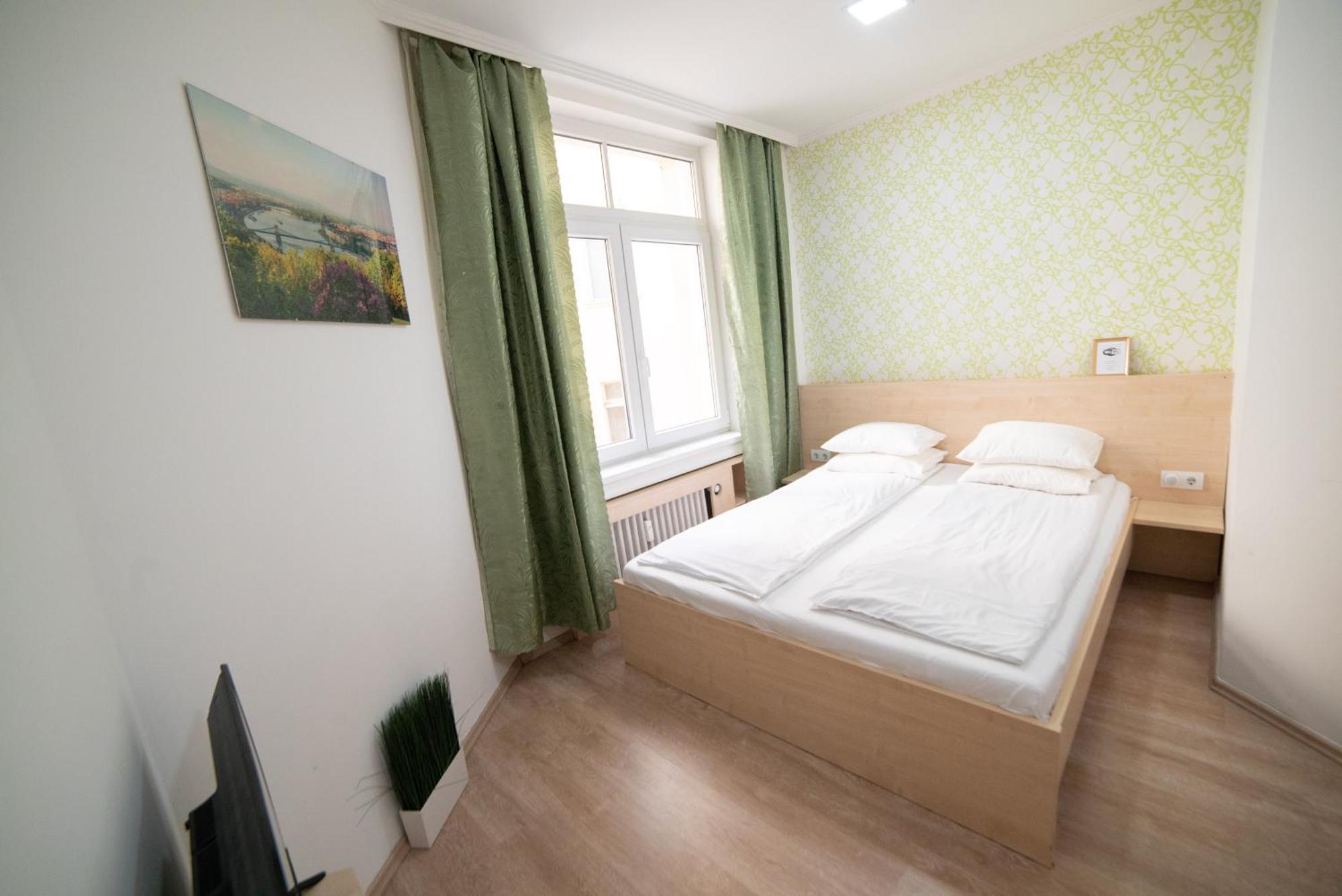 Seasons Design Rooms Budapešť Exteriér fotografie